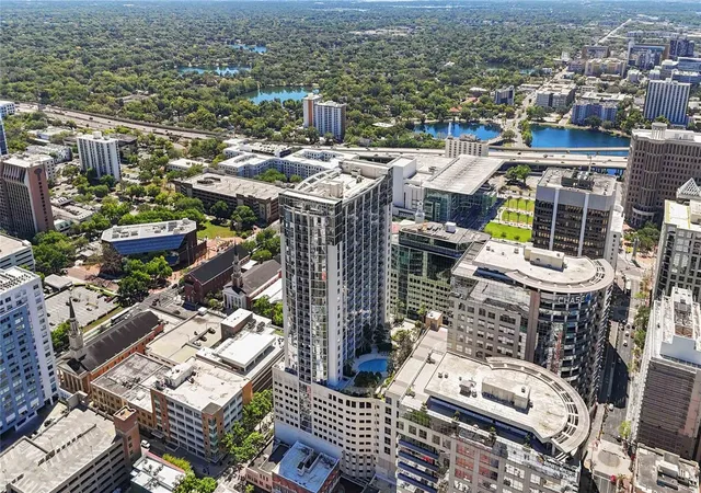3rd image of 155 S Court Ave #1609, Orlando, FL 32801 | MLS# O6433687