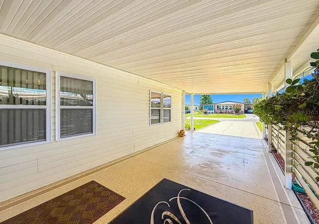 5th image of 1561 Apache Cir, Tavares, FL 32778 | MLS# G5116475