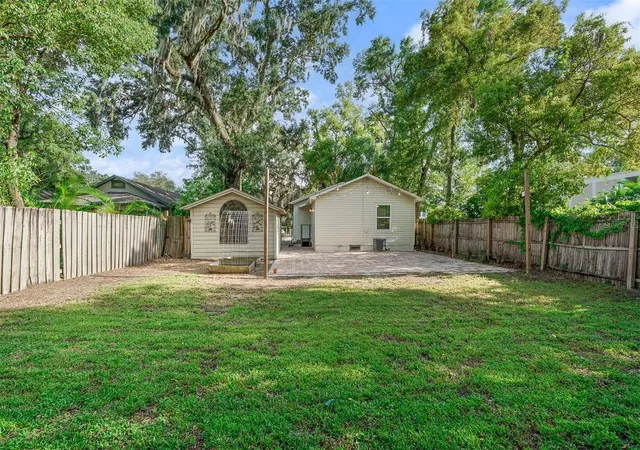 2nd image of 1615 E Concord St, Orlando, FL 32803 | MLS# O6433704
