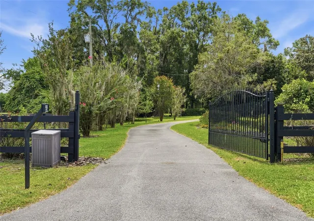Photo 3 of Single family home for sale at 26341 NW 166th Avenue, High Springs, FL 32643 | MLS# GC542755 | Listing updated on 2026-10-08