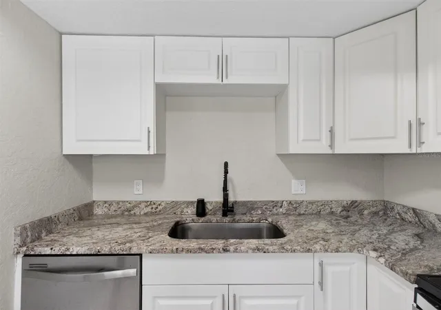 3rd image of 736 Summerland Dr, Winter Springs, FL 32708 | MLS# O6433718