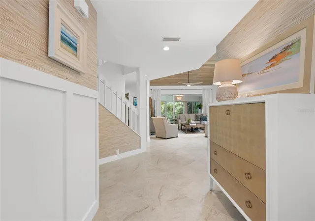 4th image of 264 Woods Point Rd, Osprey, FL 34229 | MLS# A4703025