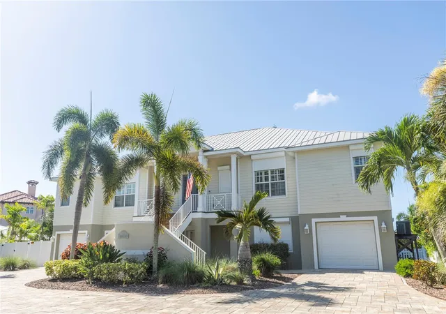 Photo 2 of Single family home for sale at 100 Buccaneer Bnd, Placida, FL 33946 | MLS# D6148416 | Listing updated on 2026-08-20