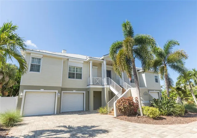 Photo 3 of Single family home for sale at 100 Buccaneer Bnd, Placida, FL 33946 | MLS# D6148416 | Listing updated on 2026-08-20