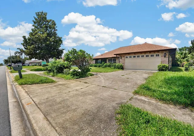 43rd image of 1624 Piccadilly Dr, Daytona Beach, FL 32117 | MLS# V4950736