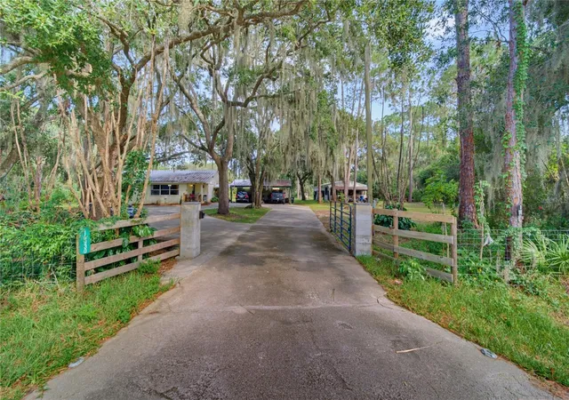 3rd image of 10930 Camp Mack Rd, Lake Wales, FL 33898 | MLS# O6433740