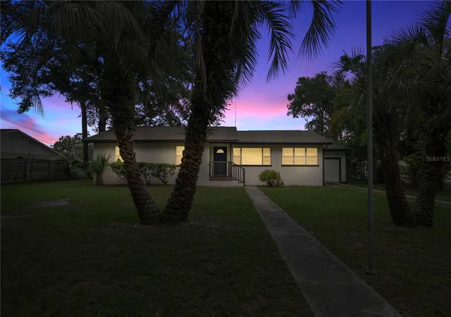 2nd image of 3517 Ne 12th St, Ocala, FL 34470 | MLS# OM730452