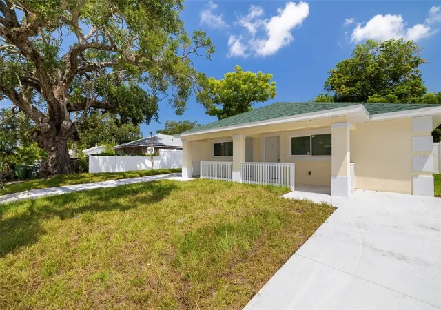 5th image of 1414 17th Ave W, BRADENTON, FL 34205