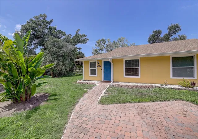 1st image of 4625 Summerwind Dr #13, Sarasota, FL 34234 | MLS# A4703044