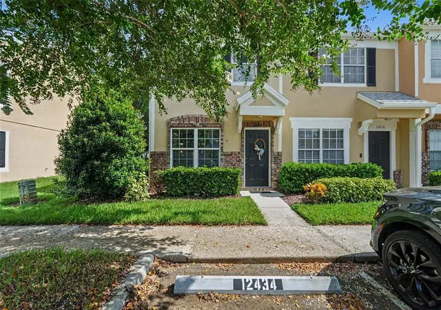 5th image of 12434 Berkeley Square Dr, Tampa, FL 33626 | MLS# W7888623