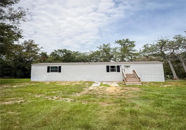 1st image of 17690 Se 35th Ter, Inglis, FL 34449 | MLS# OM730457