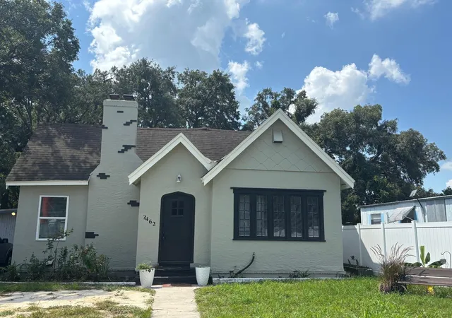 Photo 2 of Single family home for sale at 3462 Ave T Nw, Winter Haven, FL 33881 | MLS# S5155664 | Listing updated on 2026-08-24