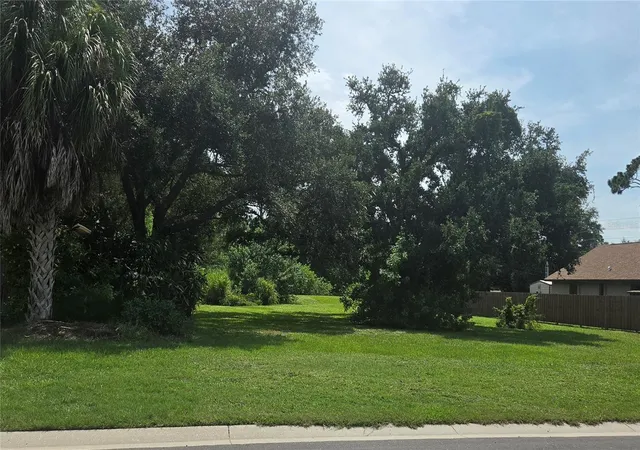 Photo 3 of Land for sale at 2232 Seaboard Ave, Venice, FL 34293 | MLS# A4703048 | Listing updated on 2026-09-08