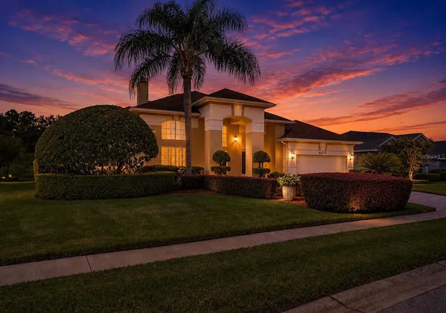 Photo 4 of Sale Pending at 8071 Cyn Lake Cir, Orlando, FL 32835 | MLS# S5155669 | Listing updated on 2026-08-20