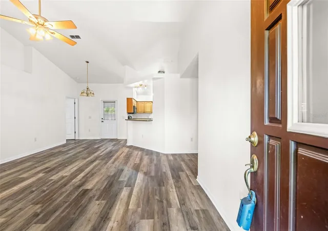 5th image of 5175 Olivet Dr, Dade City, FL 33523 | MLS# W7888626