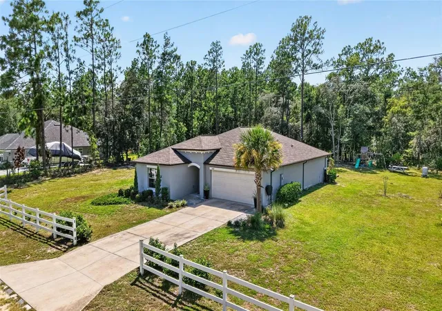 3rd image of 5684 Sw 136Th Ave, Ocala, FL 34481 | MLS# OM730463