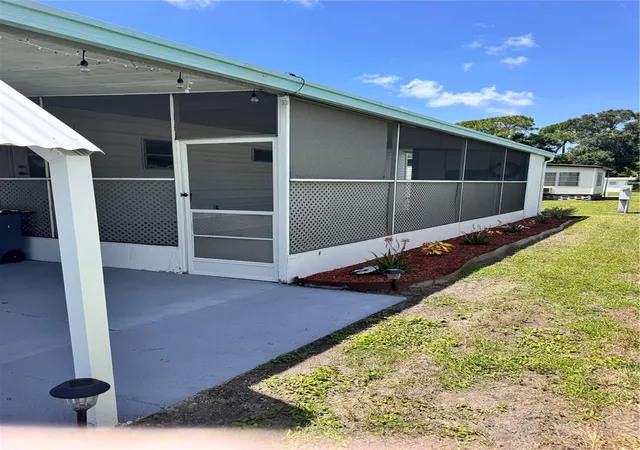 Photo 3 of Manufactured home for sale at 6100 62nd Avenue N #43, Pinellas Park, FL 33781 | MLS# TB8539122 | Listing updated on 2026-09-25