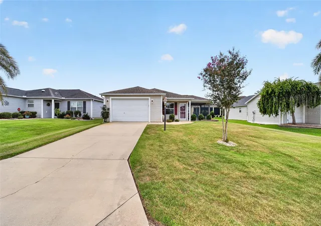 Photo 3 of Single family home for sale at 3437 Greenacres Ter, The Villages, FL 32163 | MLS# G5116491 | Listing updated on 2026-10-08