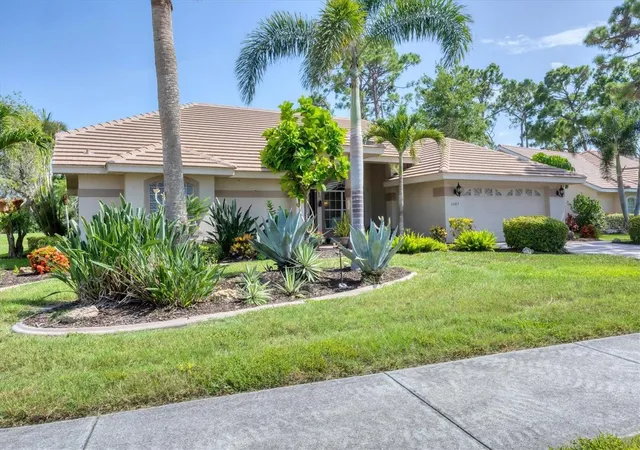 2nd image of 2087 Timucua Trl, Nokomis, FL 34275 | MLS# O6433794