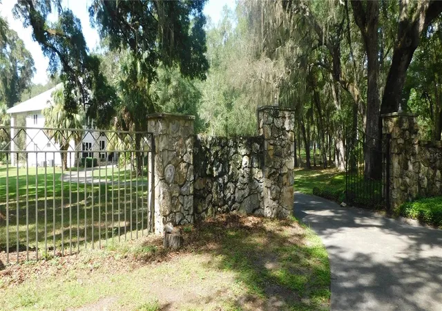 3rd image of 9011 Sw 103Rd Ave, Gainesville, FL 32608 | MLS# GC542768