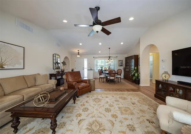 Photo 3 of Single family home for sale at 13 Carollo Ct, Palm Coast, FL 32137 | MLS# FC320705 | Listing updated on 2026-08-26