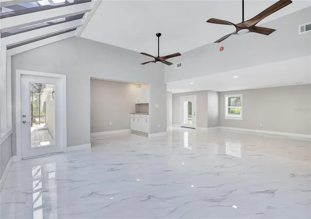 4th image of 2317 Farmwood Cir, Gotha, FL 34734 | MLS# O6433810