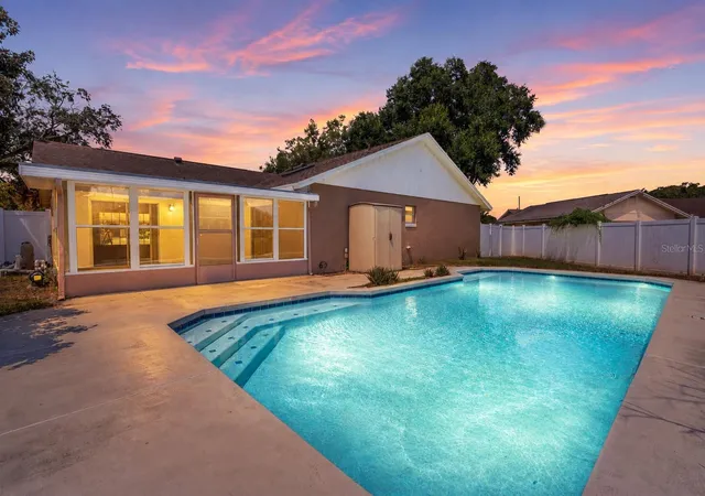 Photo 2 of Single family home for sale at 8971 Angelica Dr, Orlando, FL 32836 | MLS# O6433841 | Listing updated on 2026-09-25