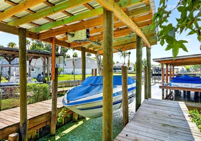 Photo 4 of Manufactured home for sale at 55707 Jamie Dr, Astor, FL 32102 | MLS# FC320710 | Listing updated on 2026-10-07