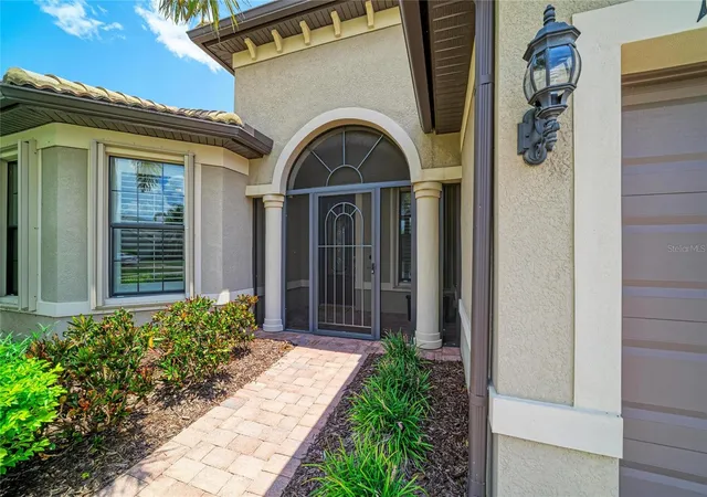 4th image of 17226 Seaford Wy, Bradenton, FL 34202 | MLS# A4703078