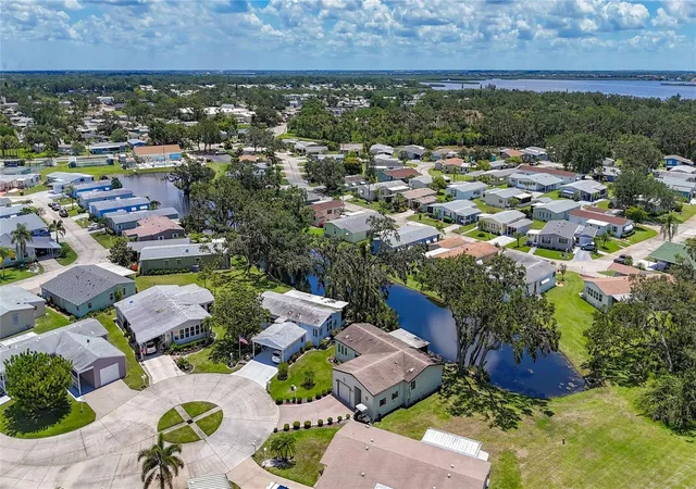 47th image of 89 Whipporwill Ct, Ellenton, FL 34222 | MLS# A4703082