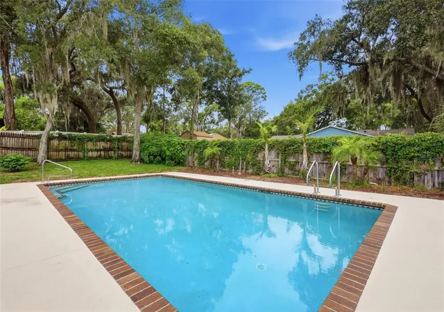 Photo 3 of Single family home for sale at 226 Council Blfs Dr, Deltona, FL 32725 | MLS# V4950744 | Listing updated on 2026-08-18