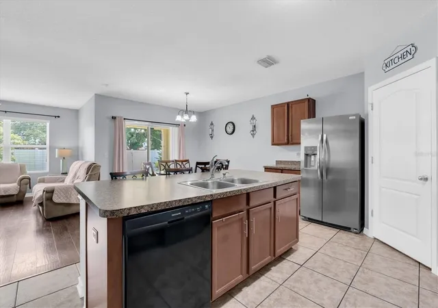 5th image of 3839 Crystal Dew St, Plant City, FL 33567 | MLS# TB8539204