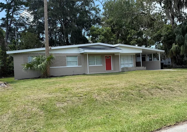 1st image of 536 Ne 12th Ct, Gainesville, FL 32601 | MLS# GC542773
