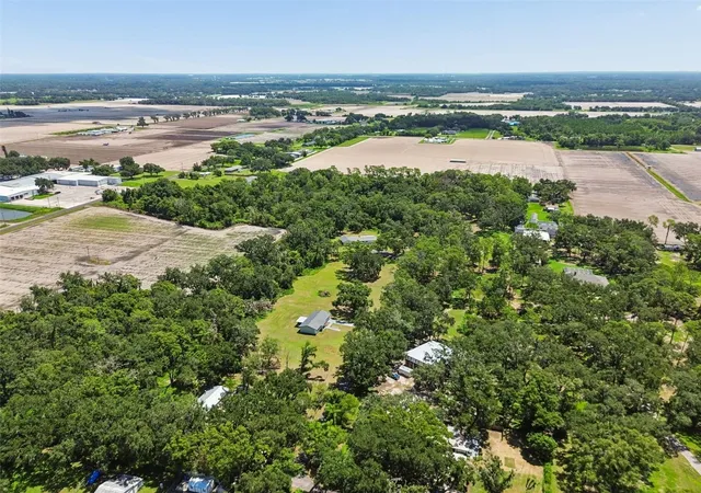 40th image of 2317 Wooten Rd, Dover, FL 33527 | MLS# TB8539222