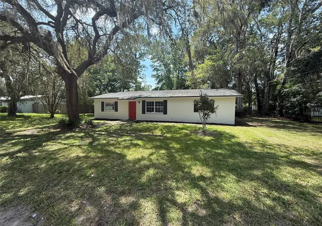 1st image of 2100 Se 50th St, Gainesville, FL 32641 | MLS# GC542774
