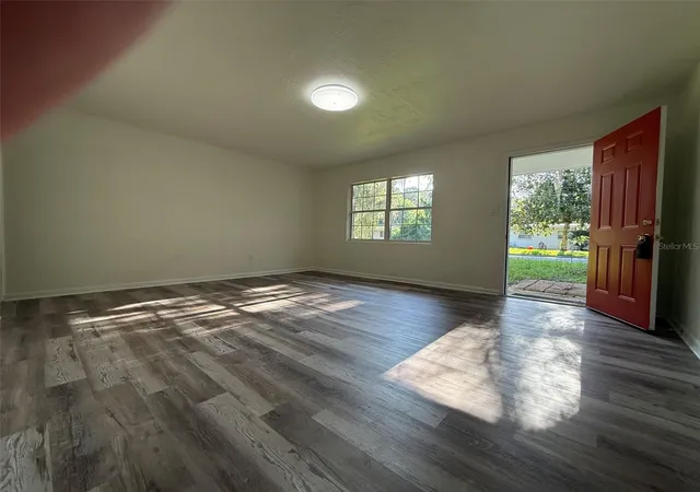 Photo 3 of Single family home for sale at 2100 Se 50th Street, Gainesville, FL 32641 | MLS# GC542774 | Listing updated on 2026-08-18