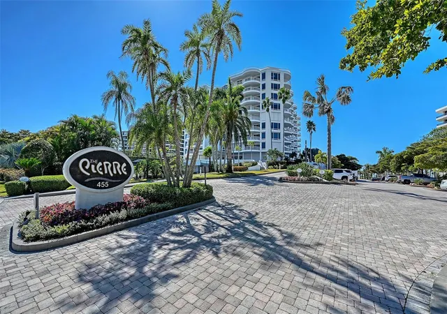 3rd image of 455 Longboat Clb Rd, Longboat Key, FL 34228