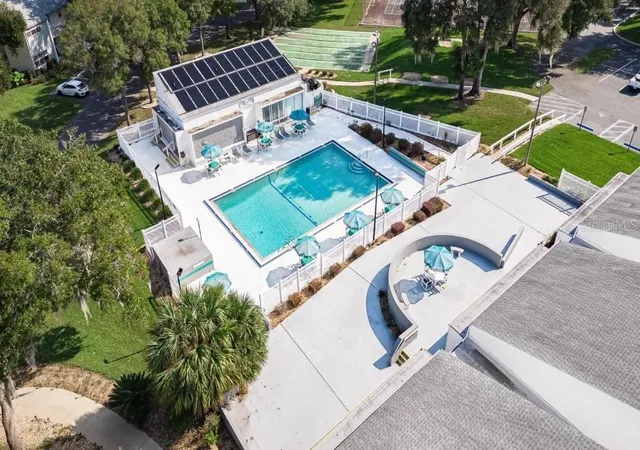 2nd image of 3373 S Royal Oaks Dr #15-8, Inverness, FL 34452 | MLS# D6148427