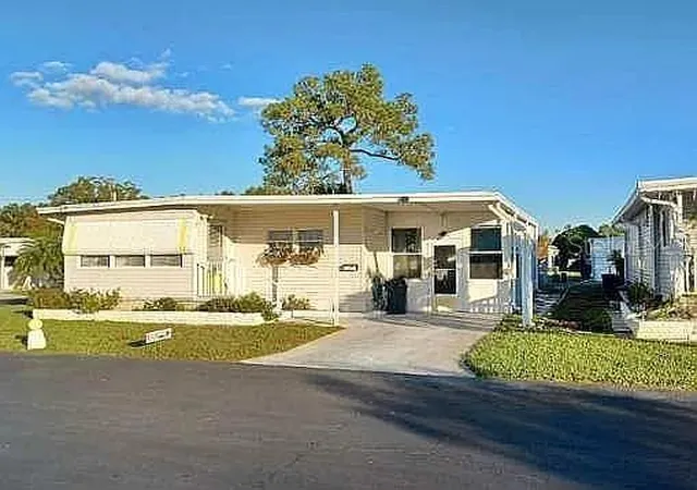 1st image of 7880 54th Ave N #106, Saint Petersburg, FL 33709 | MLS# TB8539259