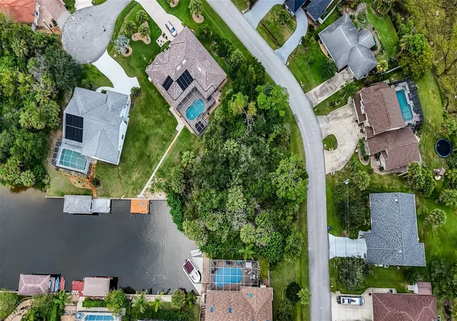 3rd image of 15 Covington Ln, Palm Coast, FL 32137 | MLS# FC320715