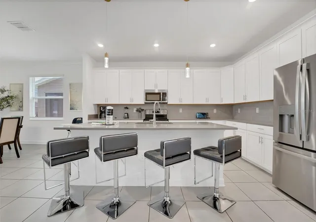 Photo 5 of Single family home for sale at 8968 Takeaway Way, Davenport, FL 33896 | MLS# O6433918 | Listing updated on 2026-08-18