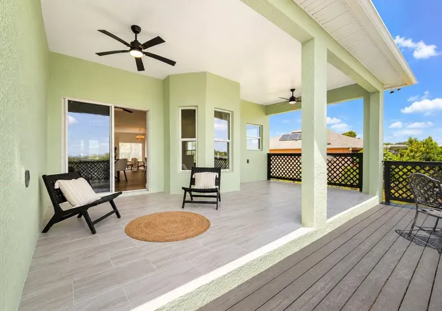 5th image of 2122 Dumas Dr, Deltona, FL 32738 | MLS# TB8539278