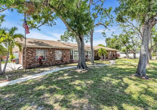 5th image of 7920 43Rd St N, Pinellas Park, FL 33781 | MLS# TB8539289