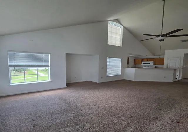 2nd image of 9165 Lee Vis Blvd, Orlando, FL 32829