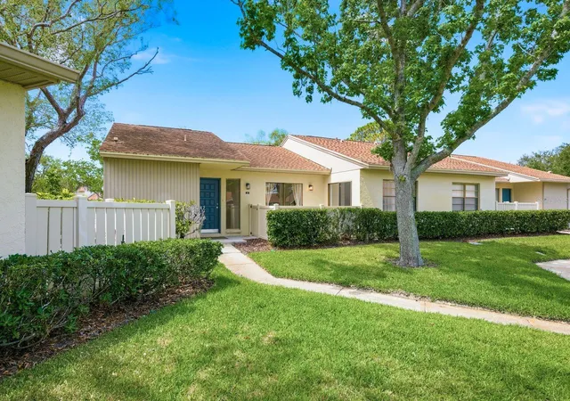 1st image of 20 Evelyn Ct, Oldsmar, FL 34677 | MLS# TB8539291