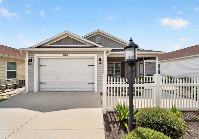 1st image of 4986 Ellie Ln, The Villages, FL 32163 | MLS# G5116520