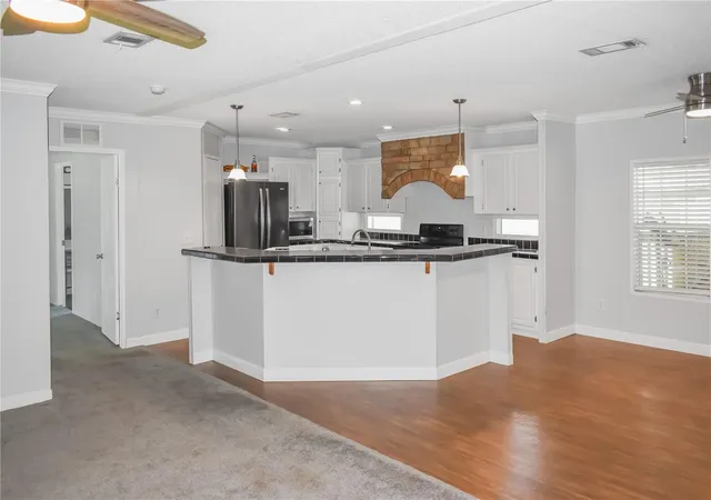4th image of 10851 Ne 76Th St, Bronson, FL 32621 | MLS# OM730495