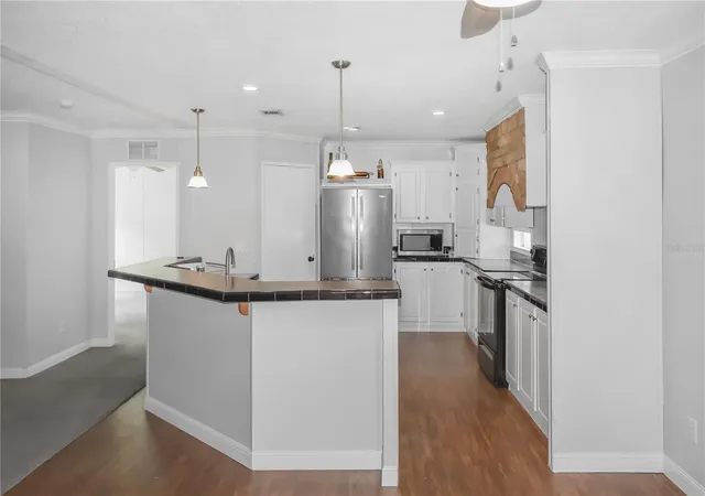 5th image of 10851 Ne 76Th St, Bronson, FL 32621 | MLS# OM730495