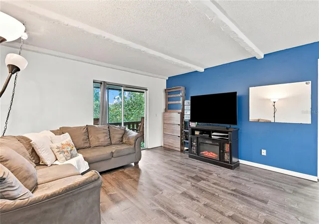 4th image of 4745 Avon Ct #4745, Saint Cloud, FL 34769 | MLS# O6433949