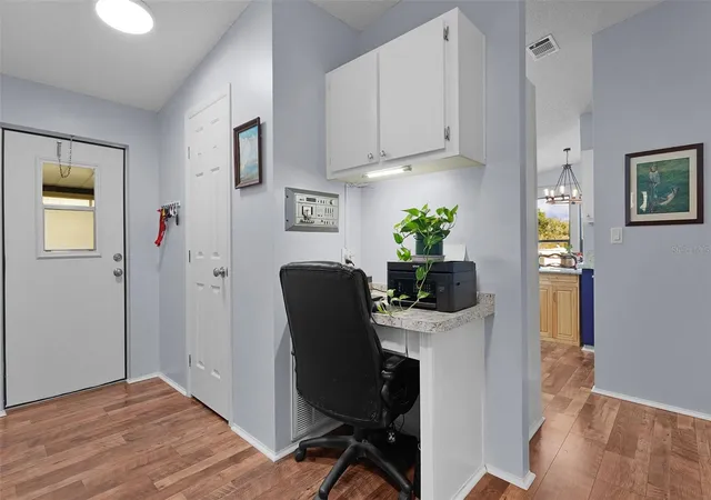 5th image of 1717 Palm Aire Dr, Lady Lake, FL 32159 | MLS# G5116522